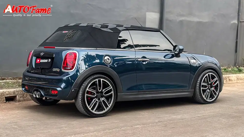 KM19RB Mini Cooper 2.0 S Cabriolet Cabrio Side Walk Edition 2020