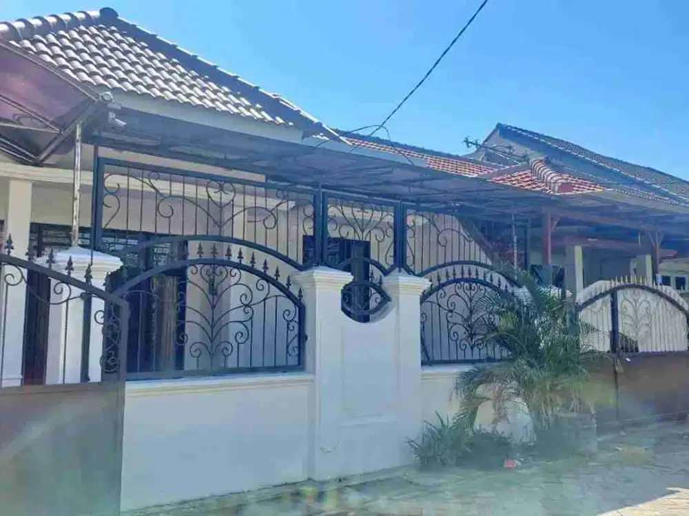 Disewakan rumah daerah mulyosari 3kt. hadap selatan