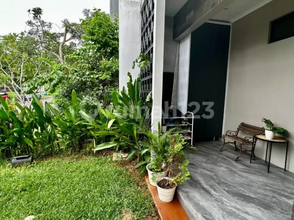 Rumah Cakep di BSD Avani 2 Lantai Rapih Lokasi Bagus Siap Huni