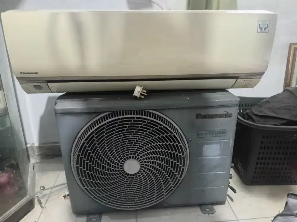 AC PANASONIC BEKAS