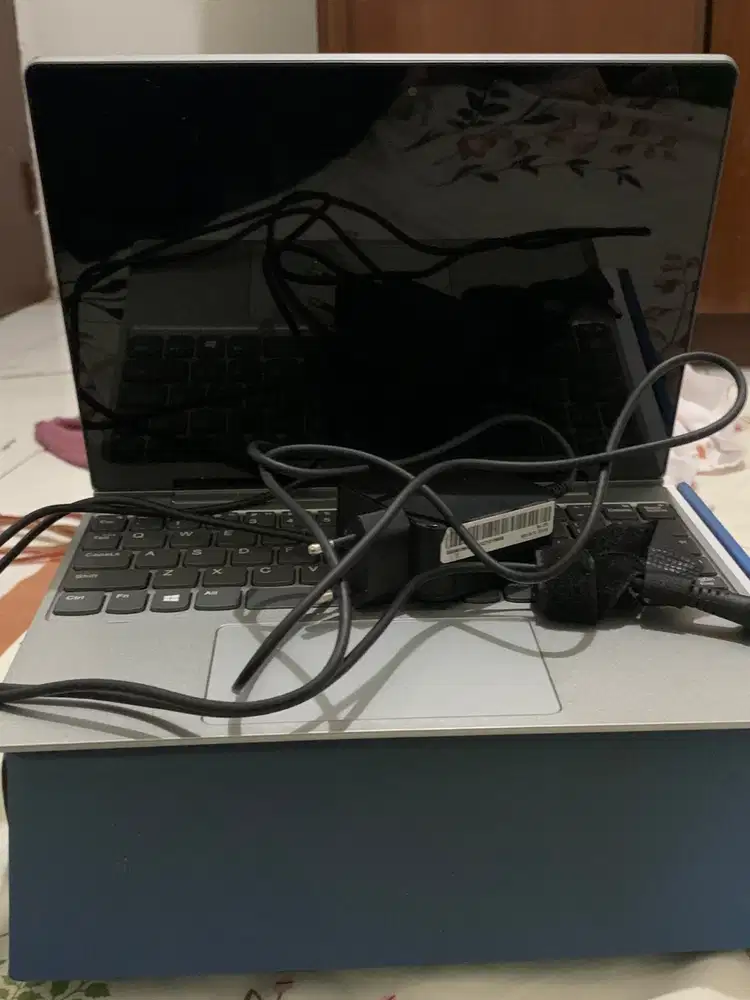 Lenovo slim d330 touchscreen