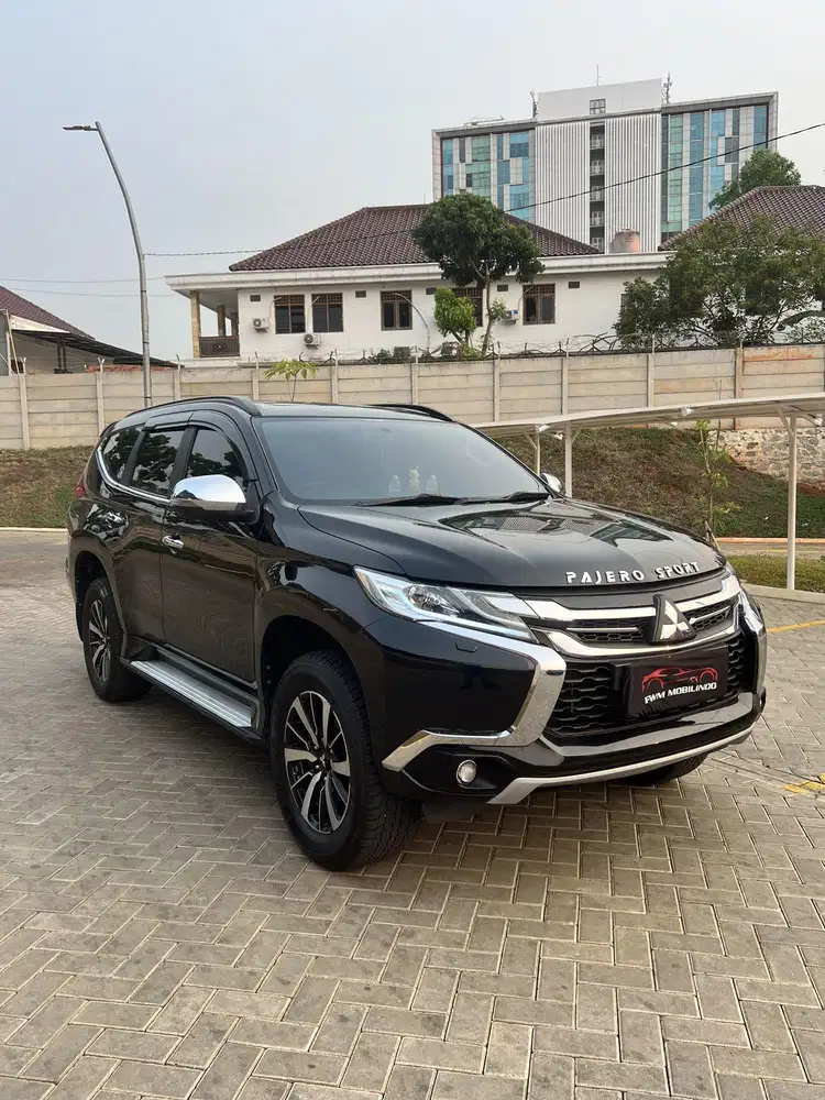 Mitsubishi pajero sport dakar 4x4 solar AT 2016 terawat