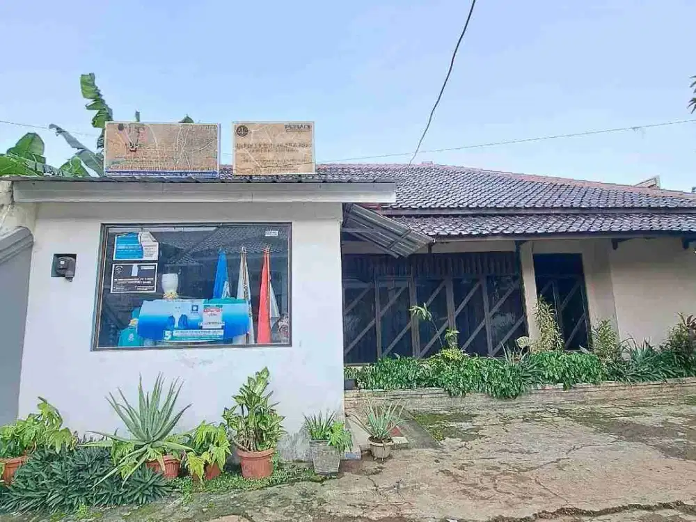 rumah lama luas di bintara jaya bekasi barat
