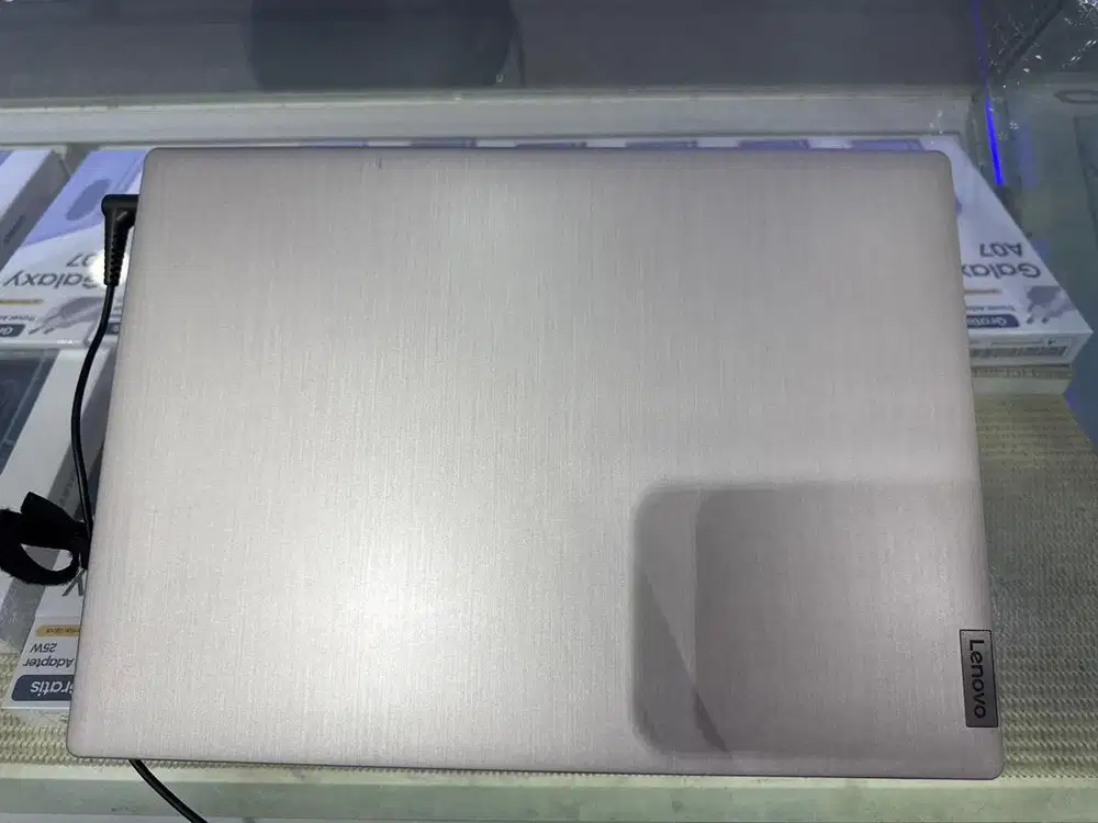 Lenovo ideapad slim 3
