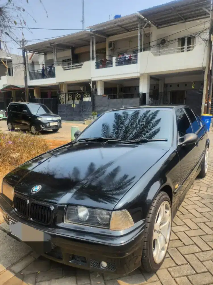 BMW CLASSIC E36 M43 MANUAL. DIJUAL 39 JUTA