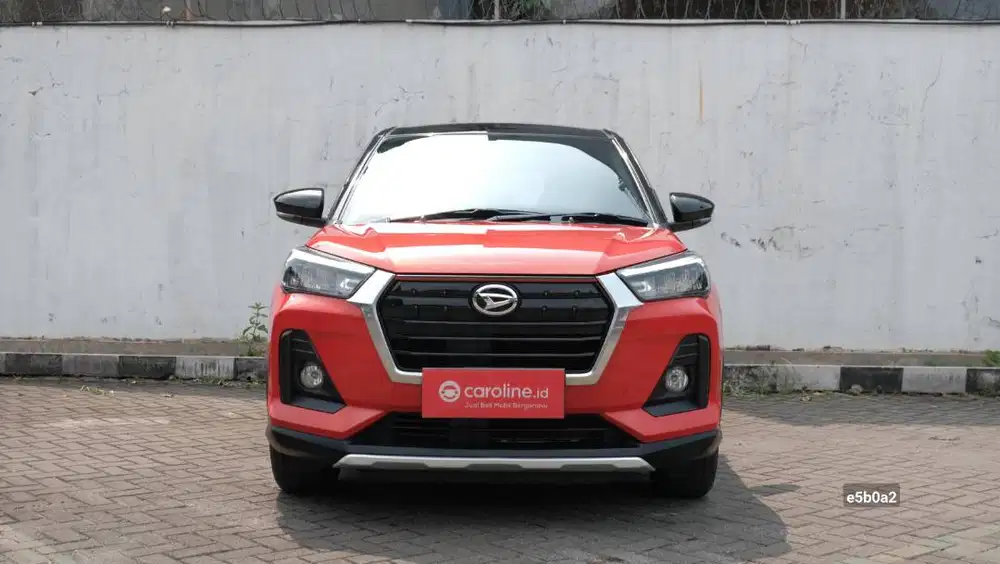 DAIHATSU ROCKY R 1.0 MT 2021 Merah