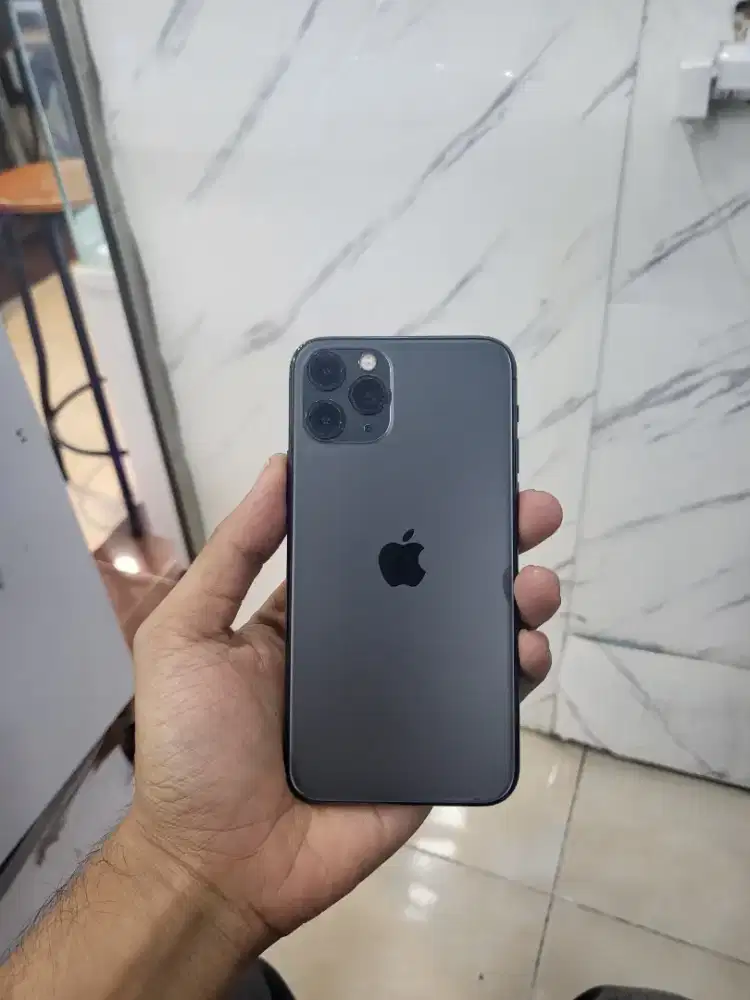 Iphone 11 pro inter 64 GB