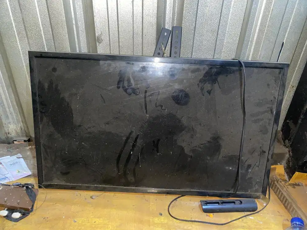 Televisi samsung smart