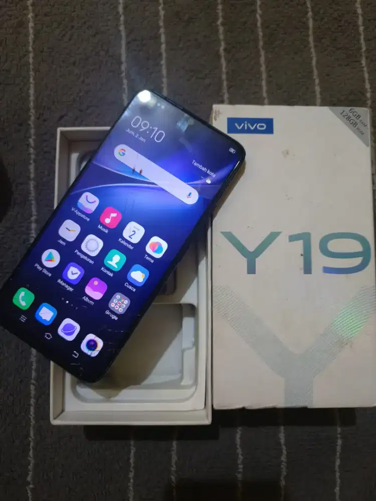 Jual vivo y19 ram6/128 hp duss saja
Kondisi retak touchscreennya