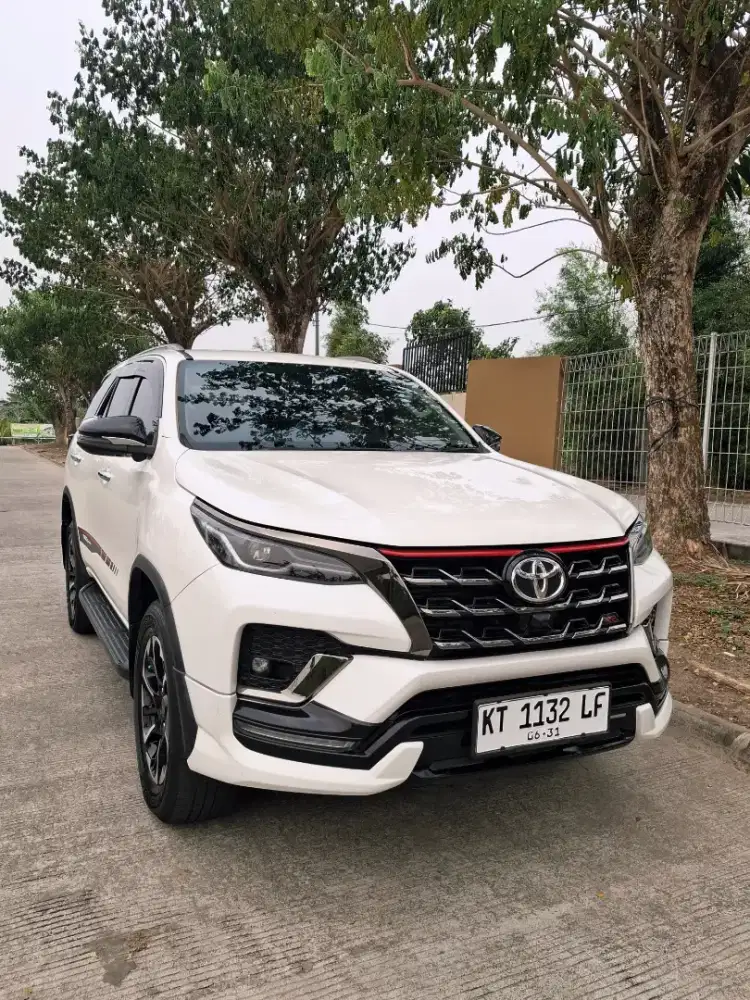 FORTUNER 2.4 AT TRD 4X2 DIESEL