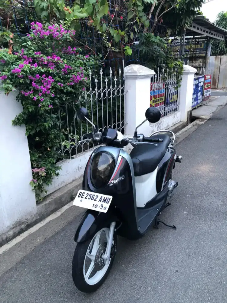 HONDA SCOOPY ISTIMEWA 2012 Pajak Telat