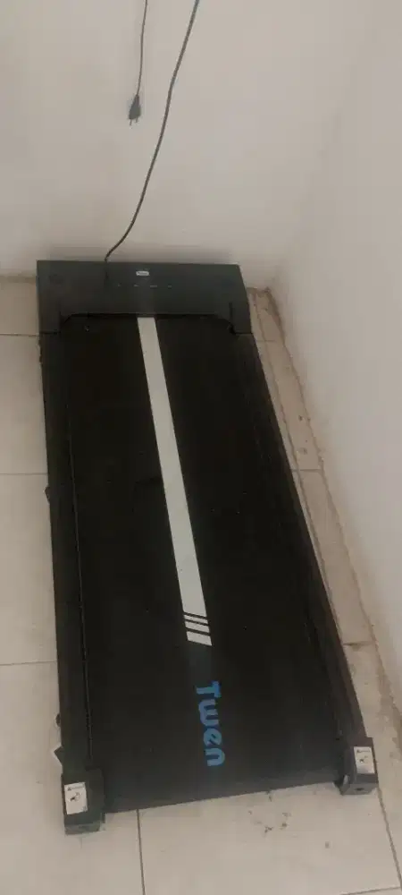 Twen RP8 Treadmill Preloved