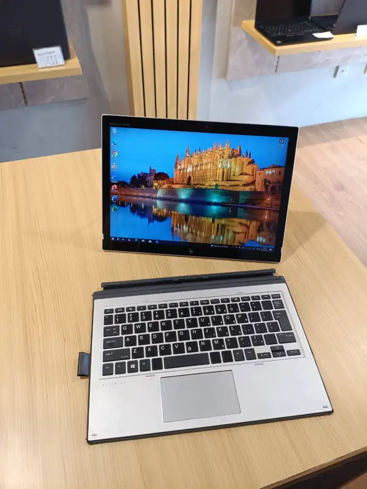 HP Elite X2 1013 i5 Gen 8 8/256 Non-Touchscreen, Jual BU!