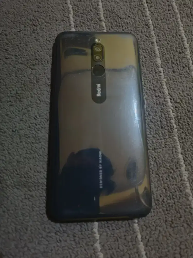 Jual Redmi 8 ram4/64 kondisi msh bagus 
Fingerprint ga ada
Hp batangan