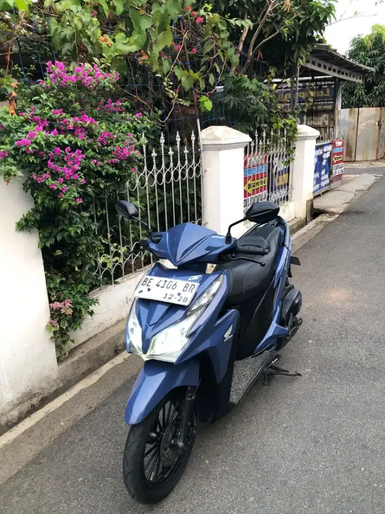 VARIO NEW KZR ISTIMEWA 2014 Pajak Hidup