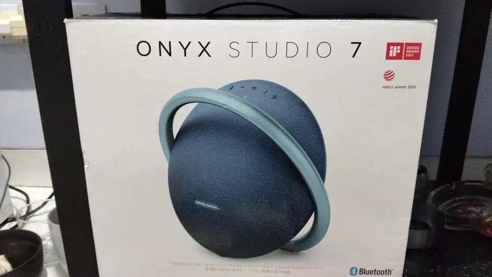 Harman Kardon Onxy Studio 7
