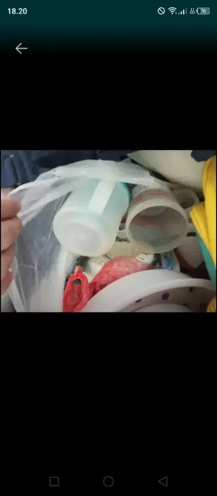 Perlengkapan untuk makan bayi