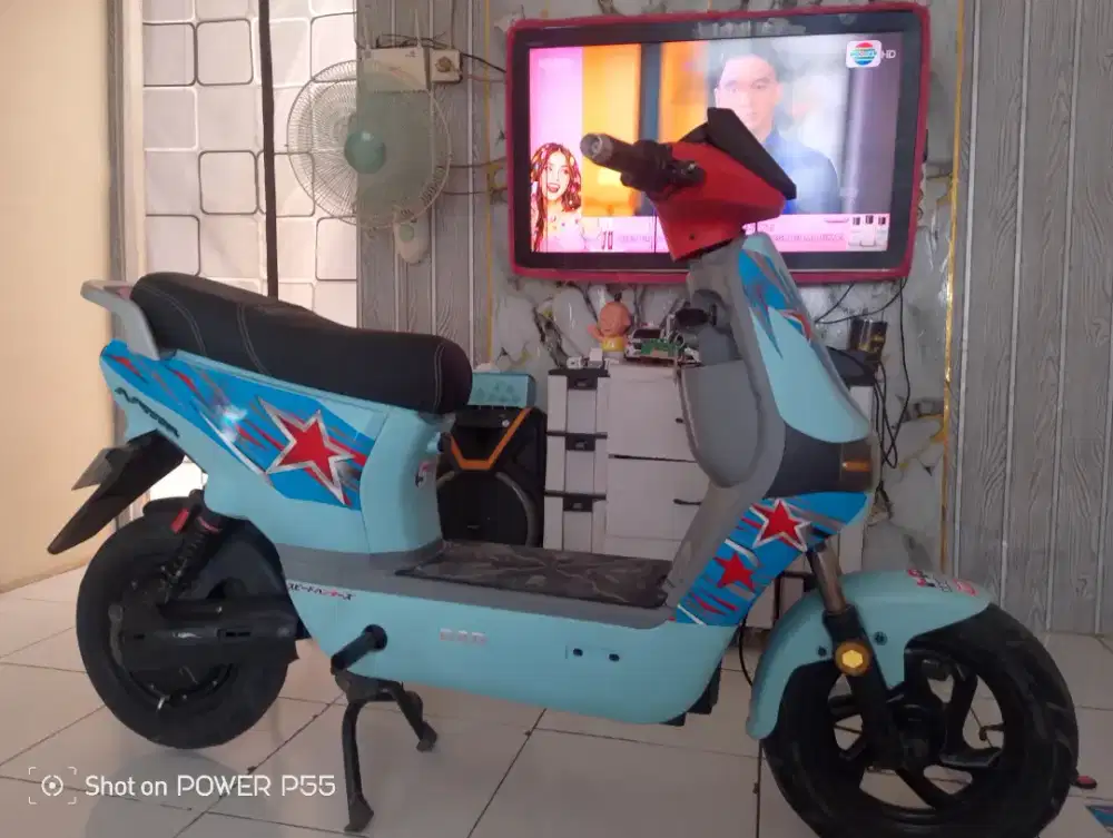 sepeda listrik uwinfly D8D