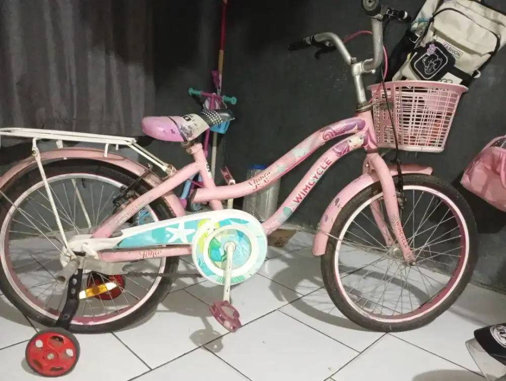 Jual sepeda anak perempuan merk Wimcycle-20inch