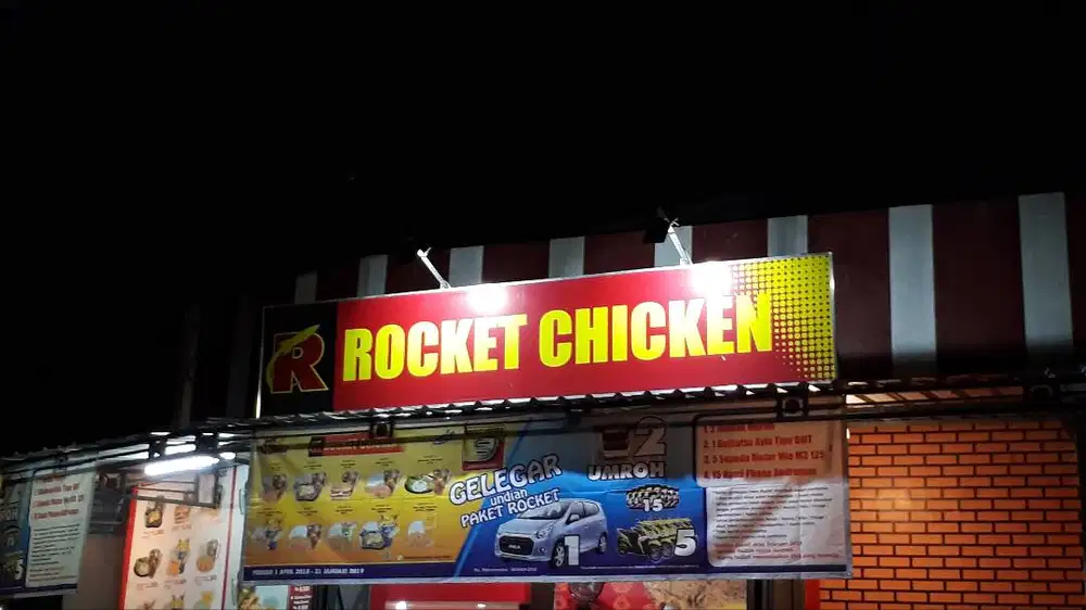 papannama akrilik, neonbox, neonsign, reklame, advertising di Soloraya