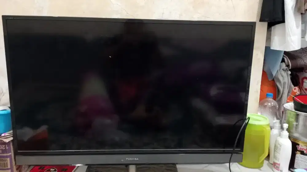 Dijual tv led TOSHIBA 43inch