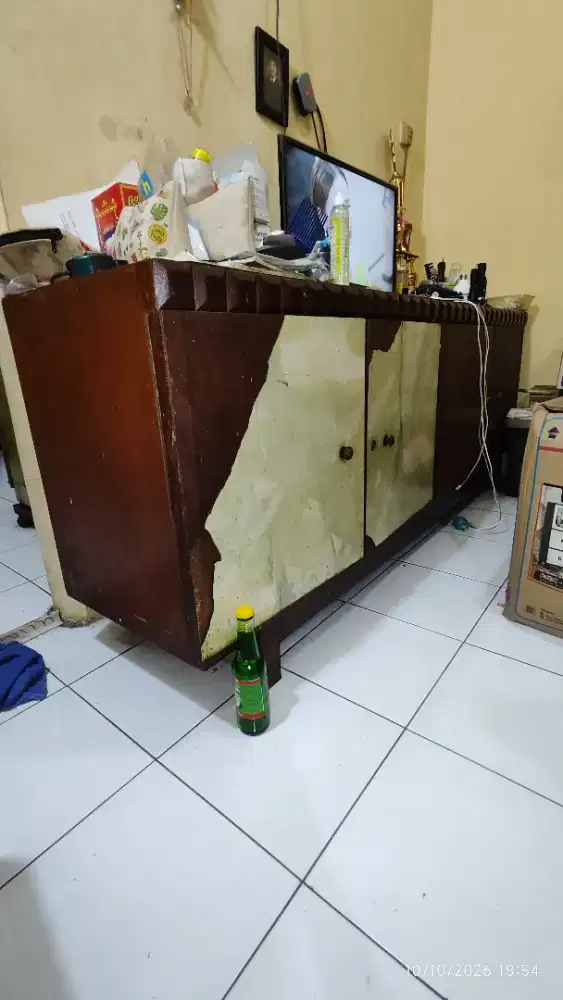 Lemari jati 4 pintu