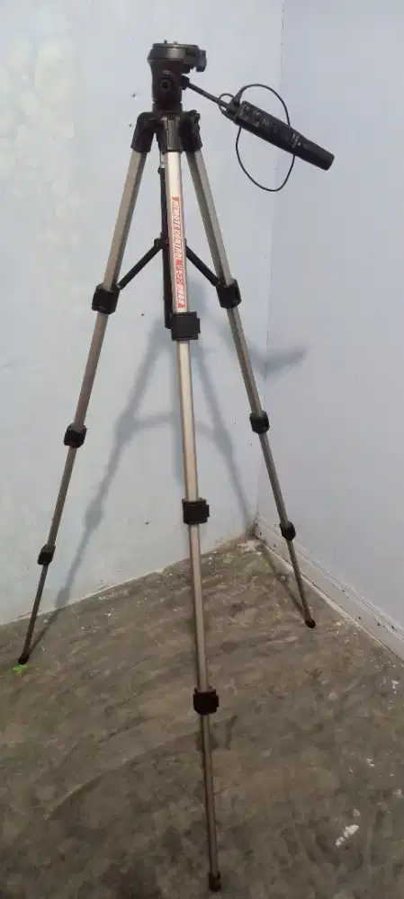 Tripod Kamera Sony Sudah Ada Remote Zoom