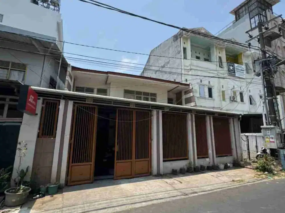 Rumah 2 lantai siap huni tengah Kota Makassar poros jalan  cocok untuk Bisnis