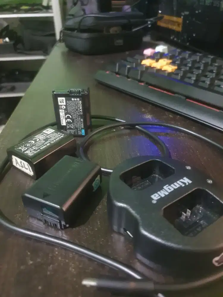 Baterai Sony NPFW50 + Docking Charger