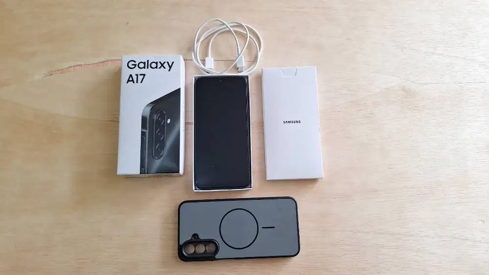 DI JUAL samsung a17 kondisi ori 3 minggu pemakaian