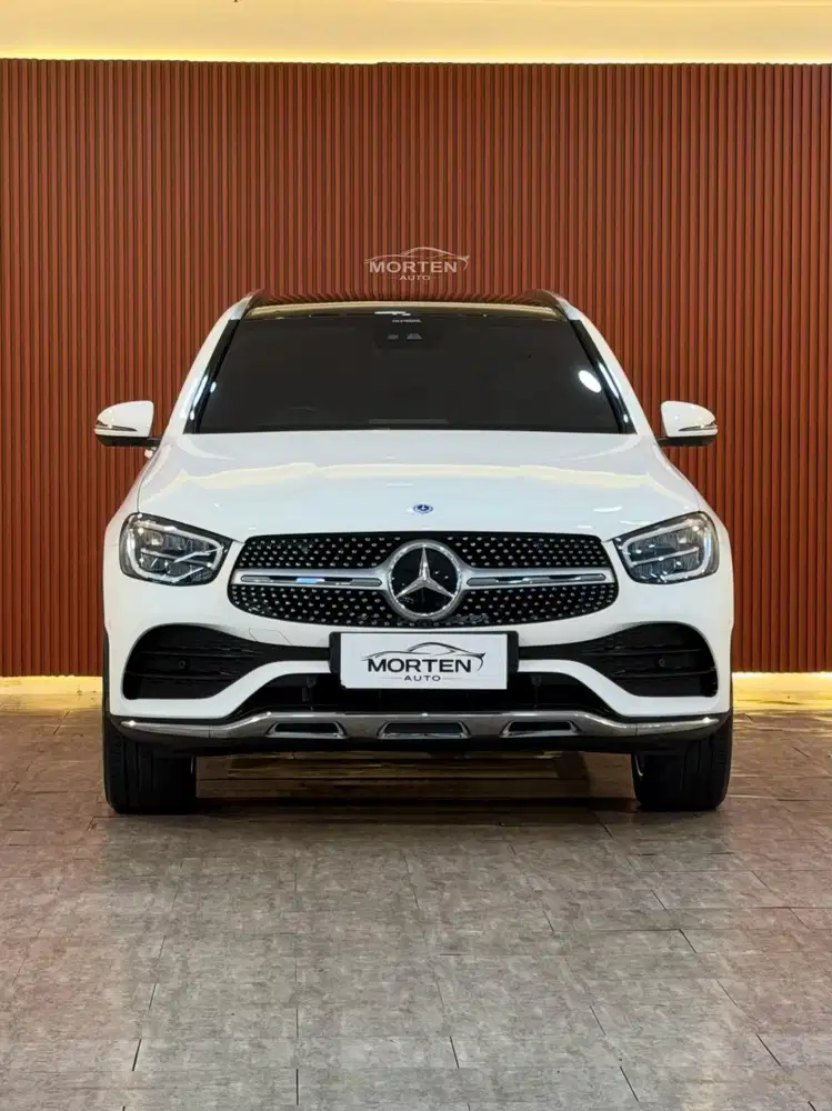 Mercedes Benz GLC 200 AMG facelift