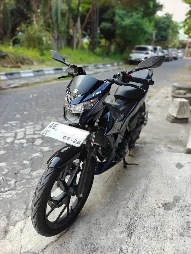Suzuki Satria Fi 2022 | Blue on Black | 3520 km | SUPER MINT LIKE NEW
