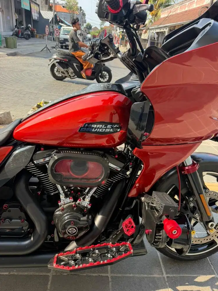 Roadglide special