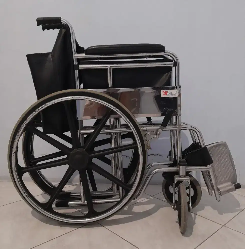 Kursi Roda Wellco