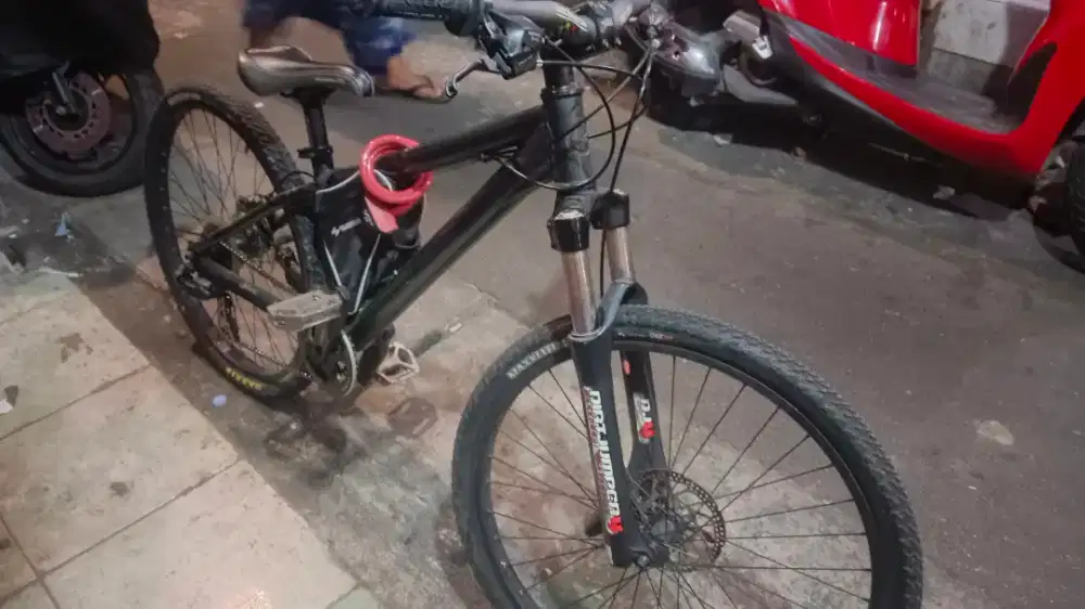 DI JUAL MOUNTAIN BIKE