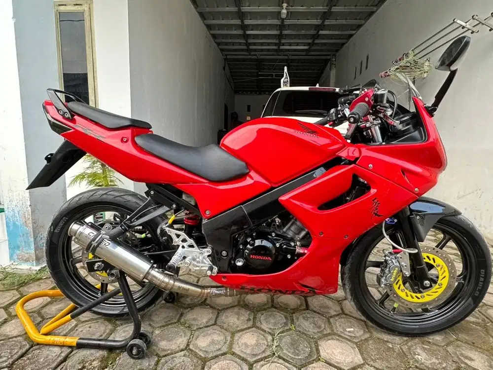 CBR OLD 150R 2006