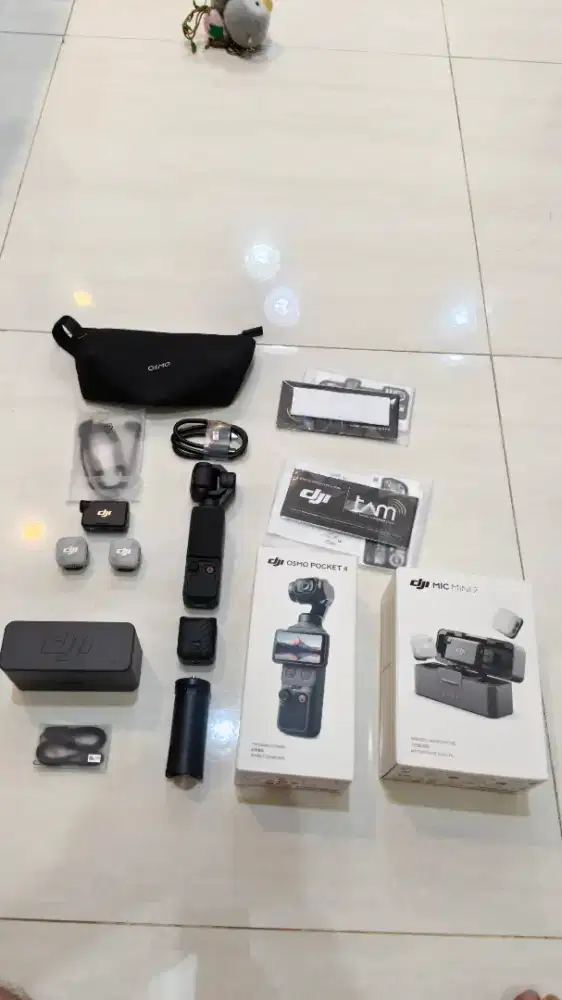 DJI Osmo Pocket 4 + Mic Mini 2 Like New, No Minus, Garansi TAM