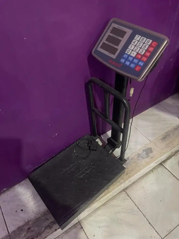 Timbangan barang digital
