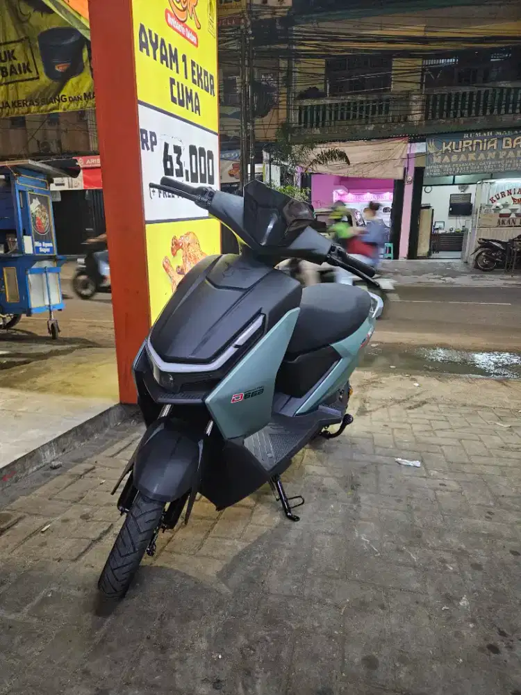 Sepeda Listrik uwinfly
