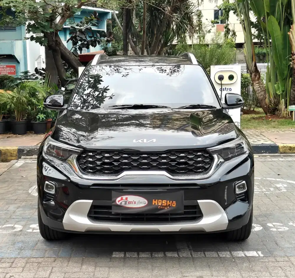 DP 10 jt KM LOW KIA SONET PREMIERE 2023 HITAM SERVIS RECORD