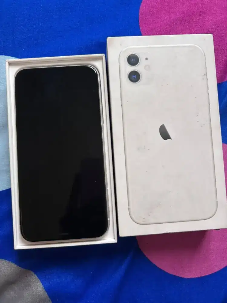 JUAL IPHONE 11 64 GB EX IBOX