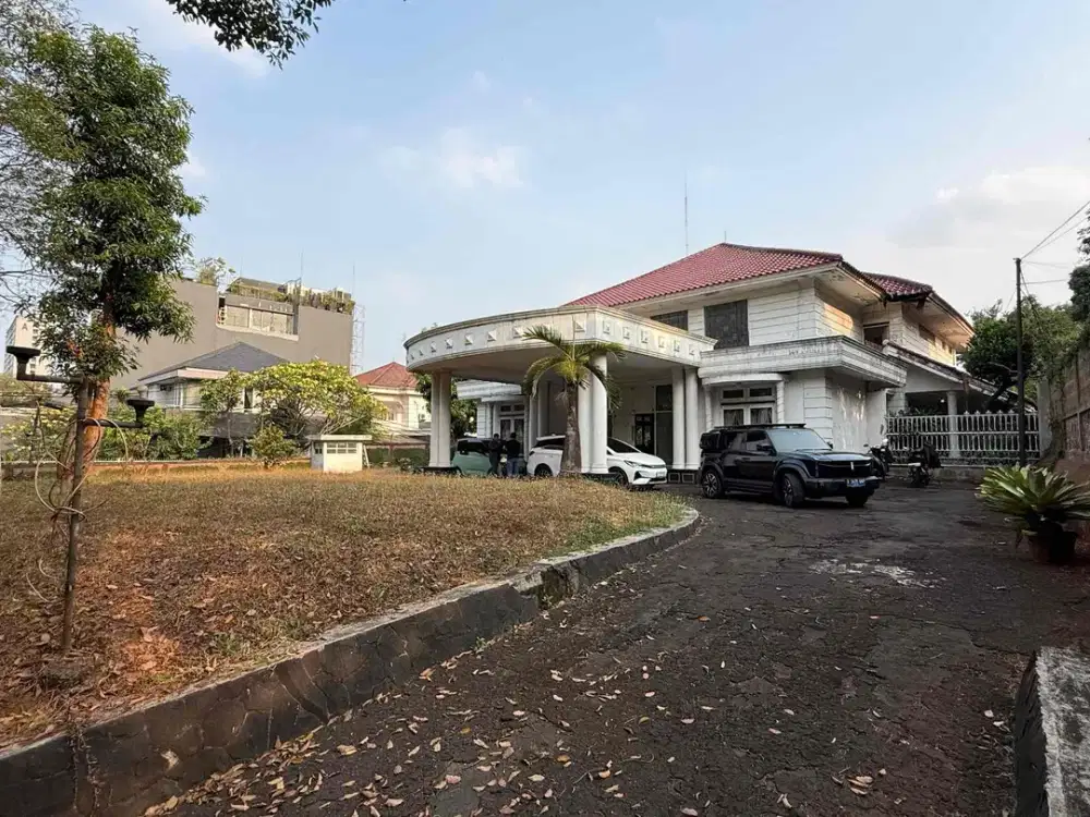 Dijual Rumah Megah di Bawah NJOP Cilandak dekat Tol Andara