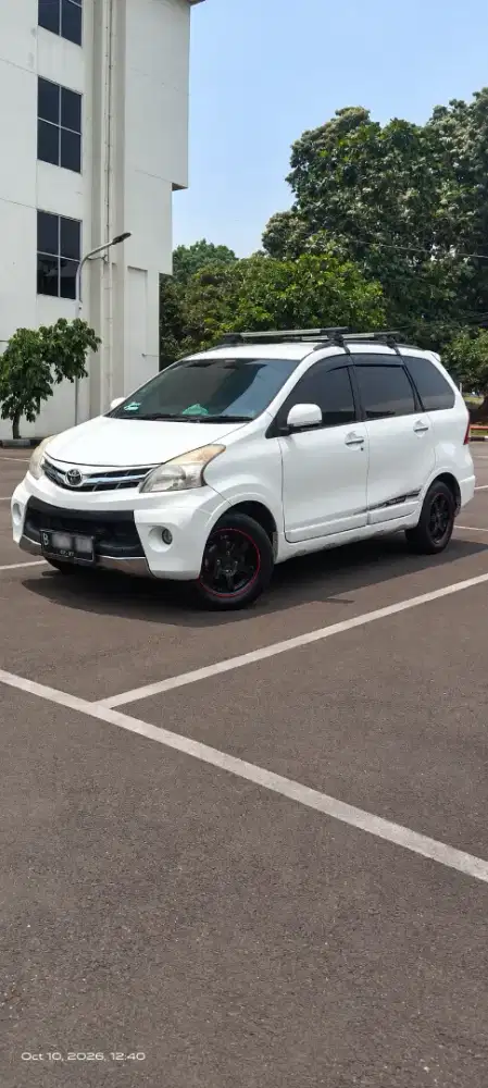 Xenia Attivo 2012 matic