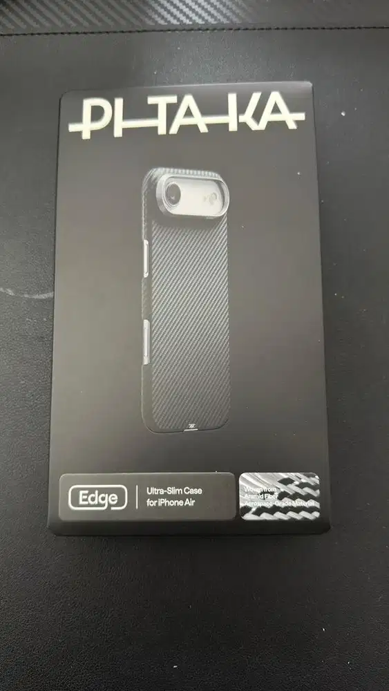 apple iphone air PITAKA carbon edge new series 2026 like new