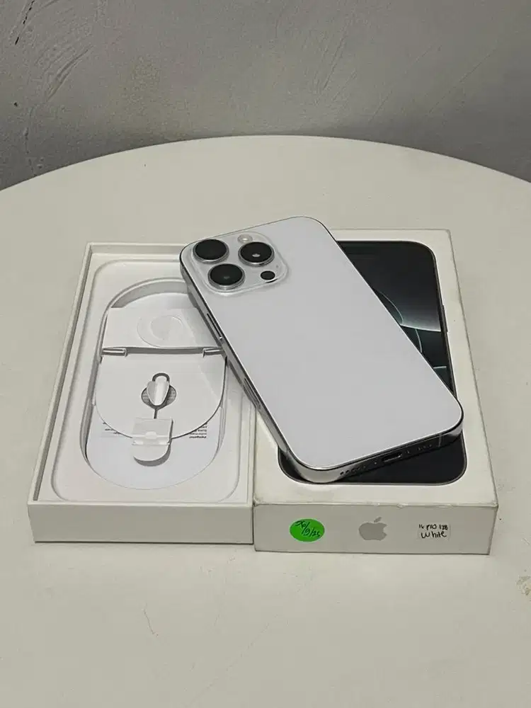 Iphone 16 Pro 128Gb - Ex Ibox (Nego)