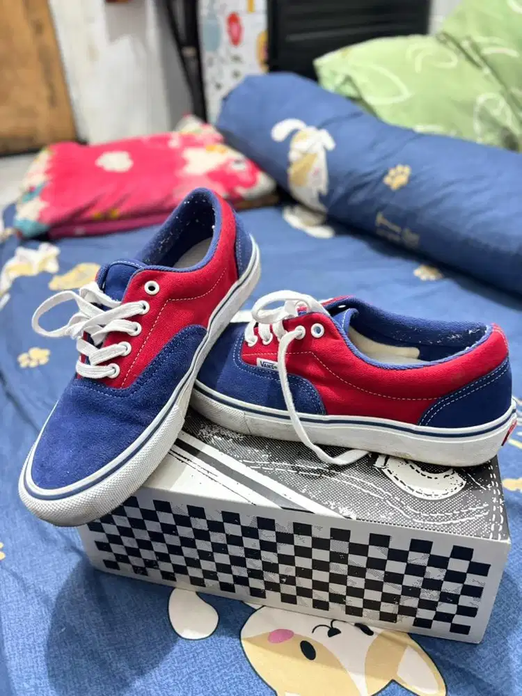 Vans era pro skate red/blue