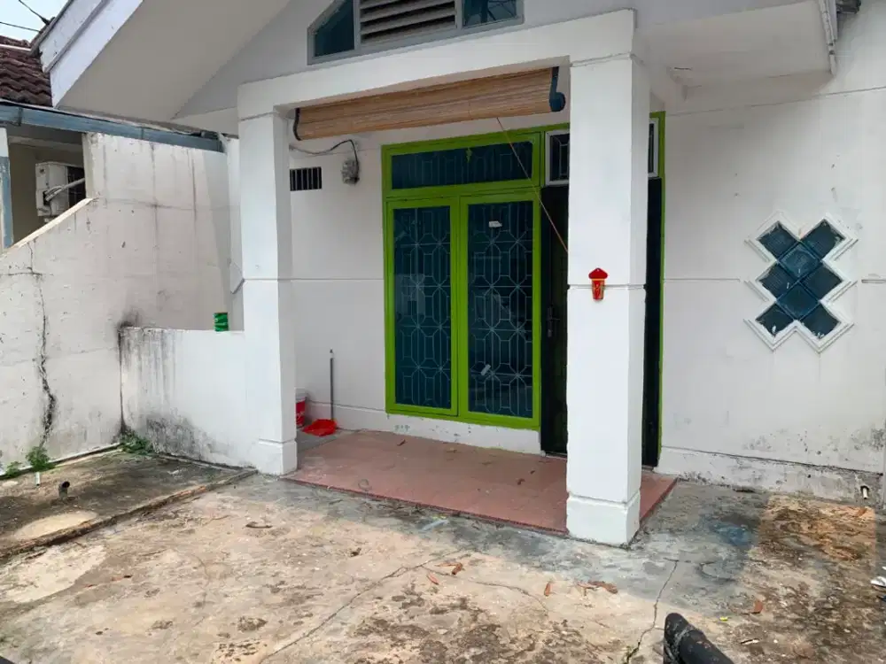Disewakan Rumah Minimalis di Tengah Kota Dekat Dengan Sekolah Dharma Yudha Dan Mall Ciputra Seraya (RHS-8)