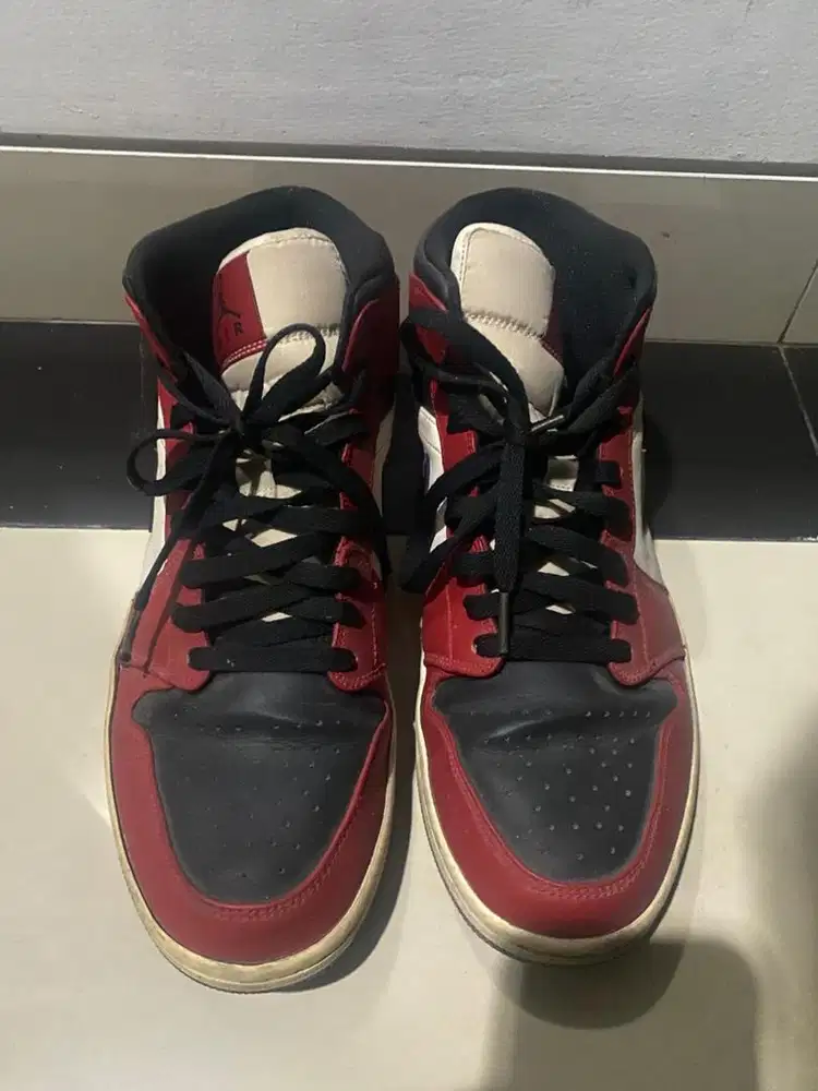 Nike air jordan 1 chicago black toe