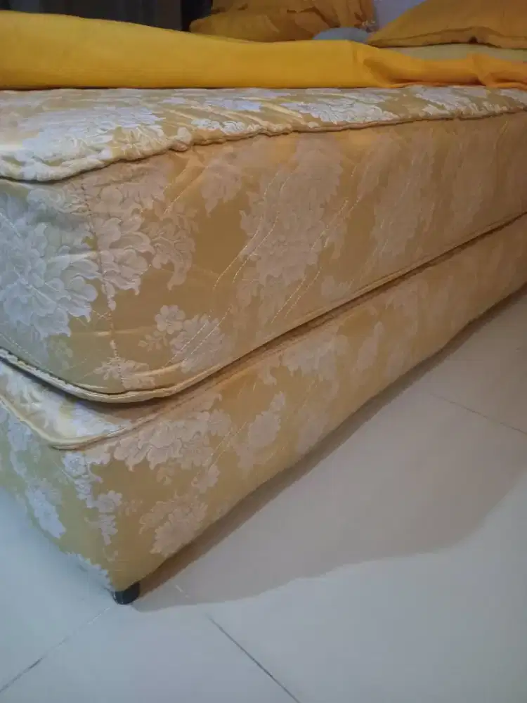 Spring bed 2x2 sangat layak dipakai