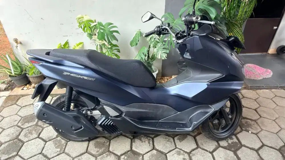 Jual honda PCX 160 tahun 2024 SS lengkap